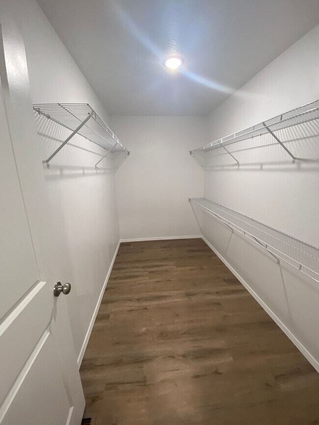 Building Photo - Great spacious home in Willard