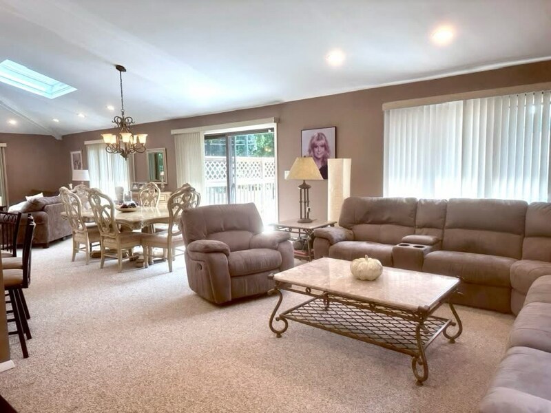 Building Photo - 500 Hoffman Ln