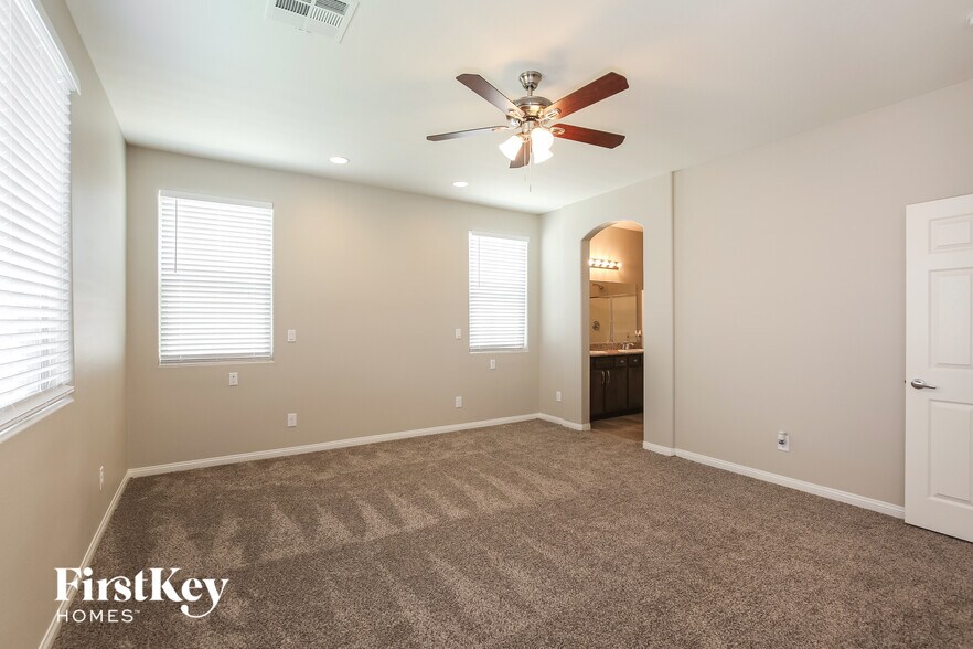 Building Photo - 4004 Makushin Bay Ave