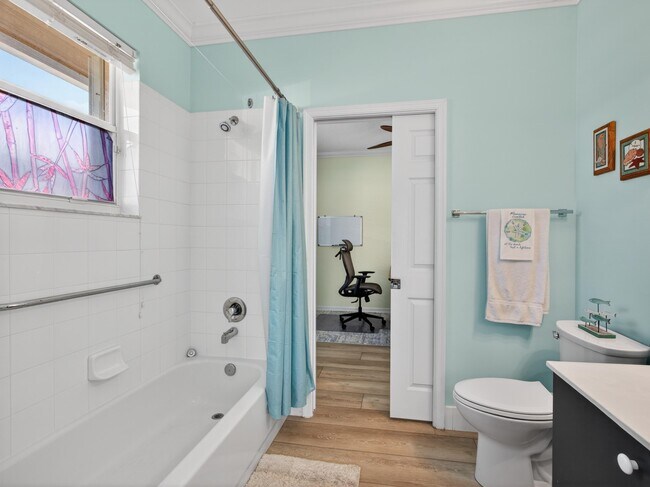 Building Photo - 233 W Coral Trace Cir