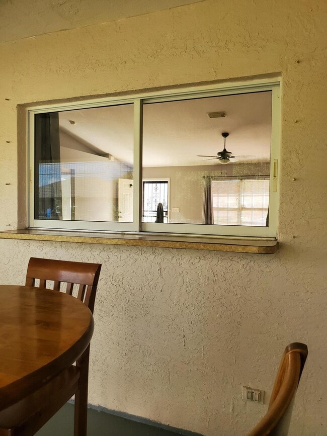 Building Photo - 3234 SW Fillmore St