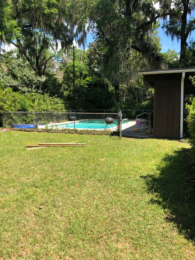 Building Photo - 1536 NW 7th Ave