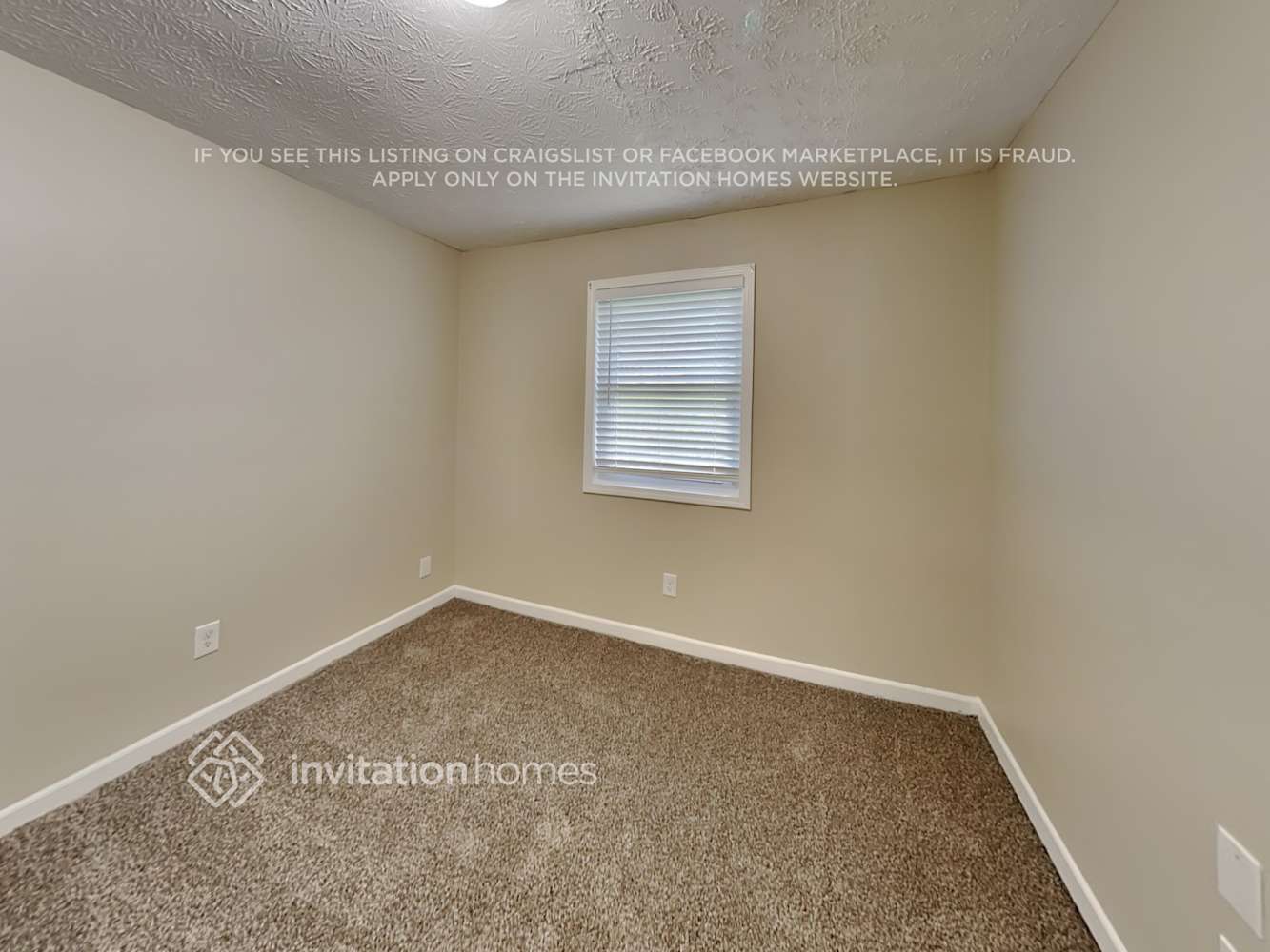 Building Photo - 210 Hunt Ridge Dr