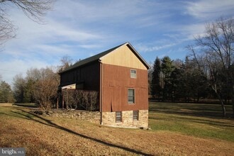Building Photo - 48 Poor Farm Rd