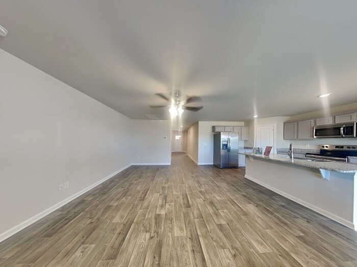 Building Photo - 64 Blue Fescue Way