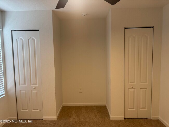 Building Photo - 412 Talulla Trl