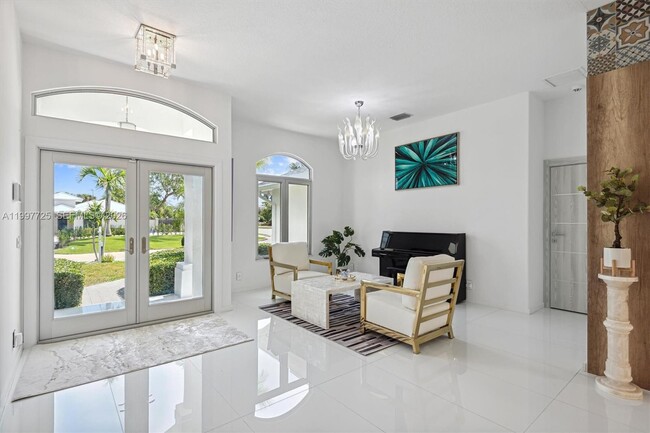 Building Photo - 14019 N Miller Dr