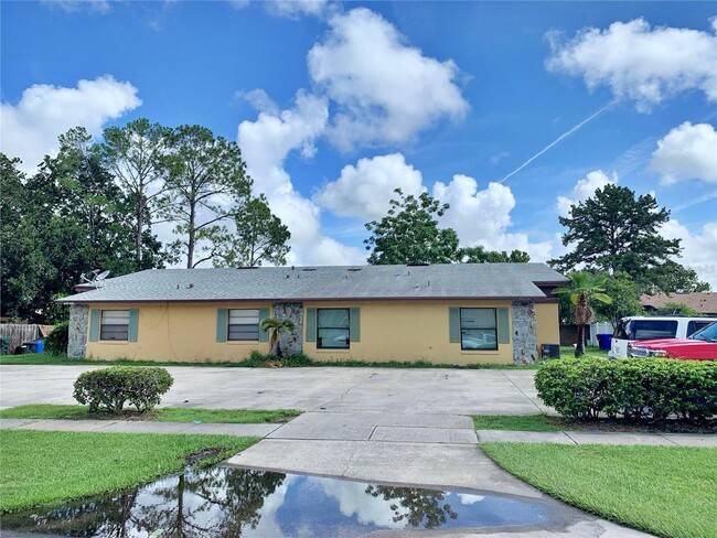 Primary Photo - 4151 Spitfire Ave