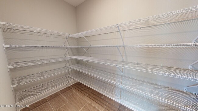 Building Photo - 90 Oak Knoll Ct