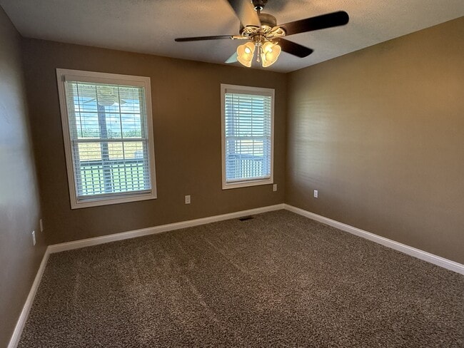 Building Photo - 154 Shepherds Wy