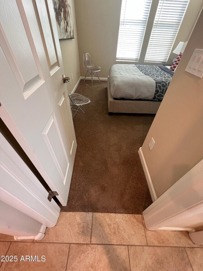 Building Photo - 29316 N Lone Pne Ln