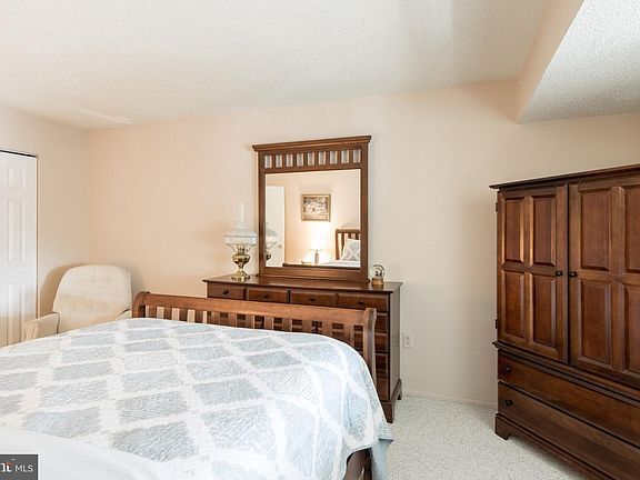 Building Photo - 3 Windblown Ct