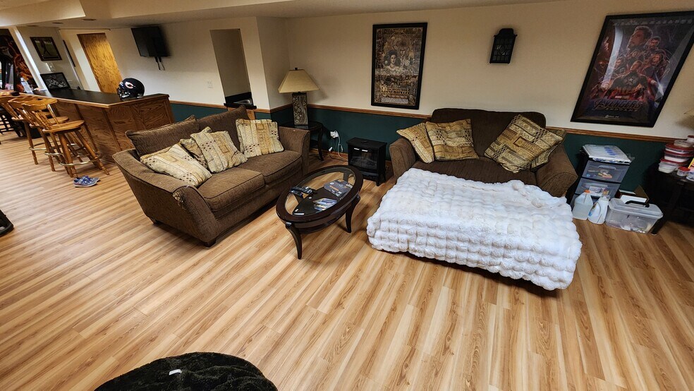 Building Photo - 1813 W Edward Ct