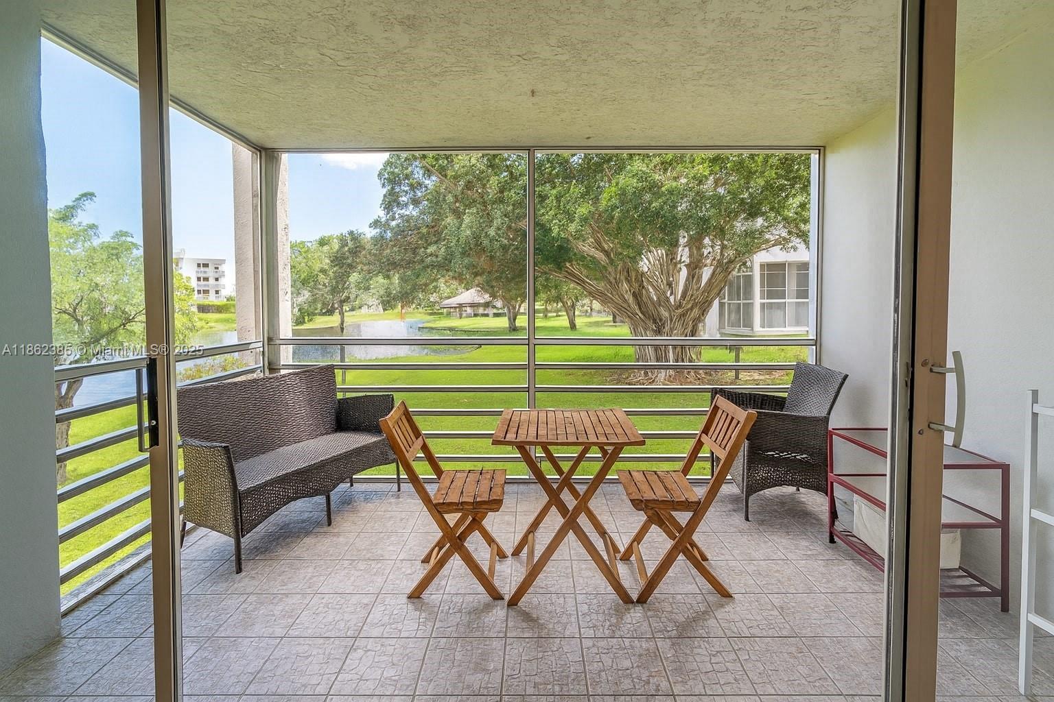 Building Photo - 9330 Lagoon Pl