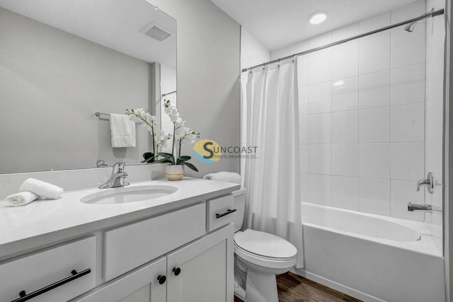 Building Photo - 1516 Yelford Cir