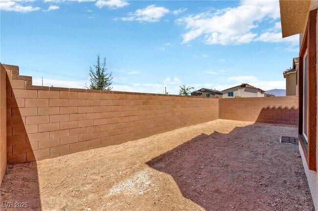 Building Photo - 4131 Agama St