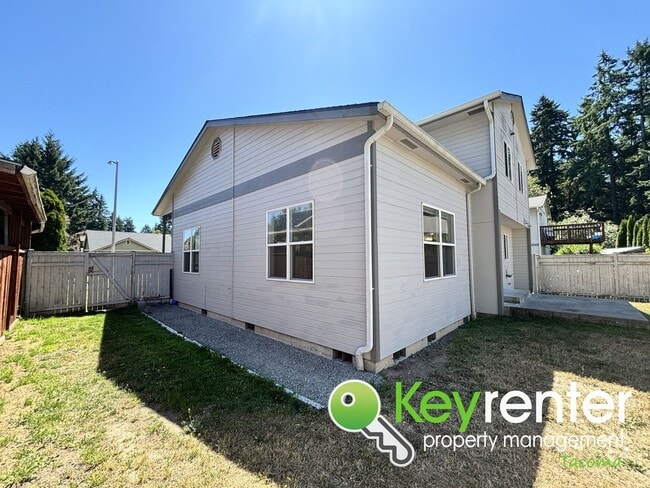 Building Photo - Spacious 3-Bedroom Home for Rent in Seclud...