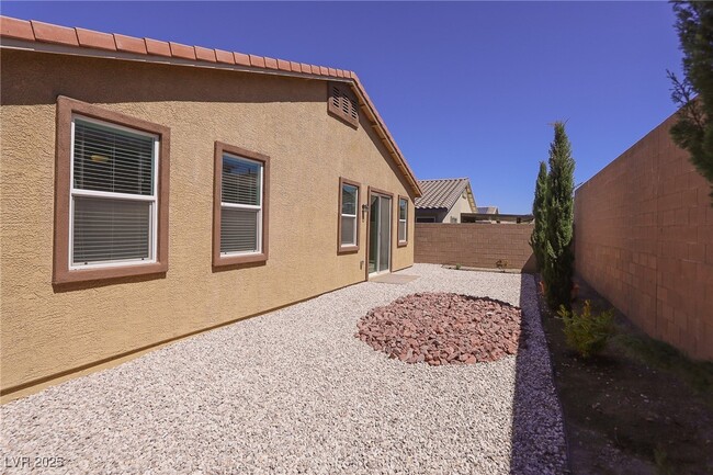 Building Photo - 1293 Luna del Oro Ln