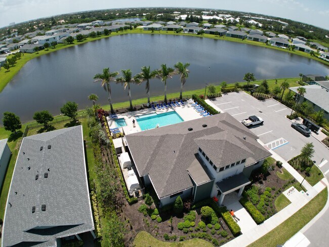 Building Photo - 10696 SW Estella Ln