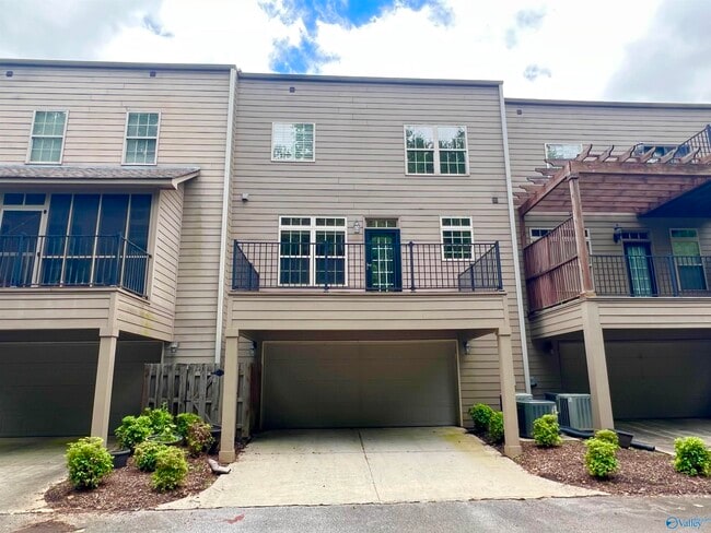 Building Photo - 107 Grove Park Ln