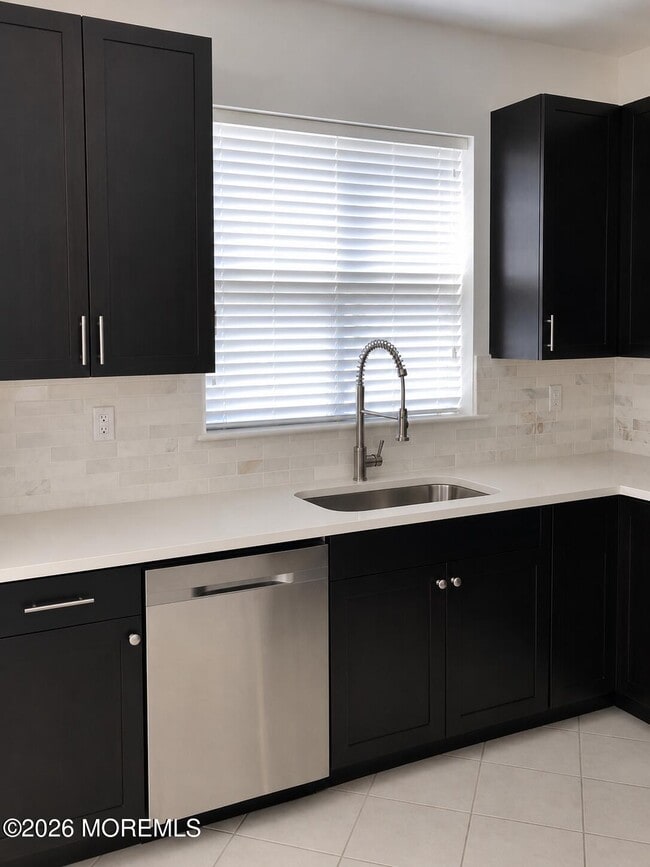Building Photo - 79 Banyan Blvd