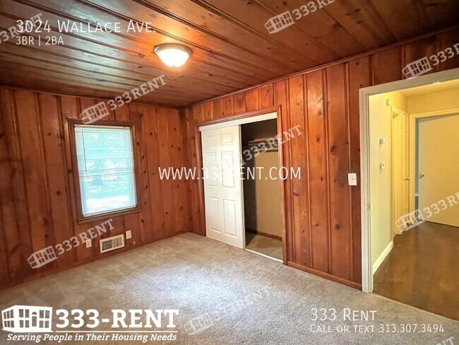Building Photo - 3024 Wallace Ave