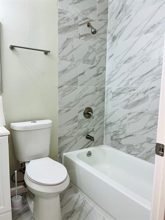 Building Photo - 2726 Stallings Dr