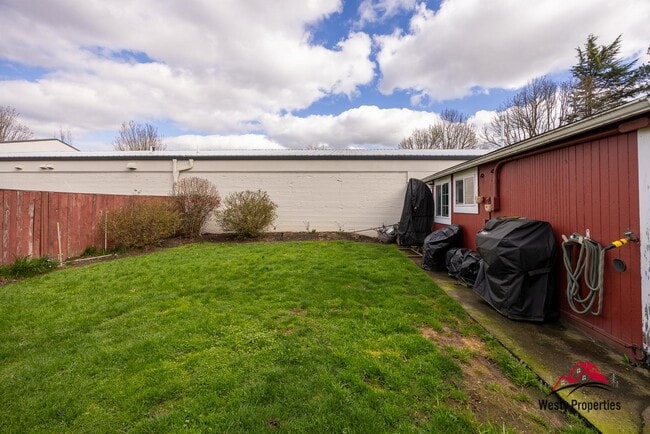 Building Photo - 36M - SE Harlow - Troutdale