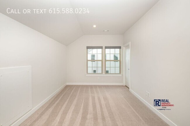 Building Photo - 7216 Sky Meadow Dr