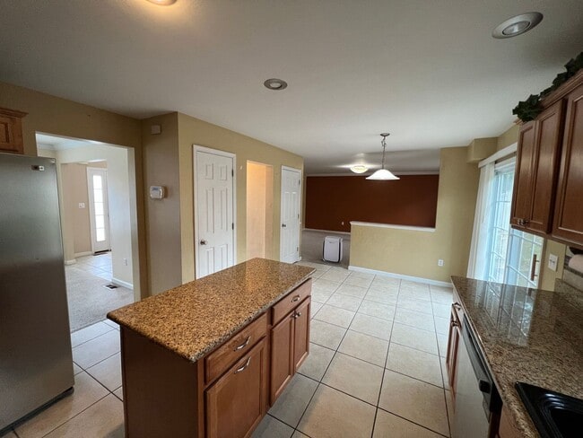 Building Photo - Available NOW 3BR HOME in Whitehall, PA!