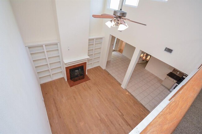 Building Photo - 16407 N Eldridge Pkwy