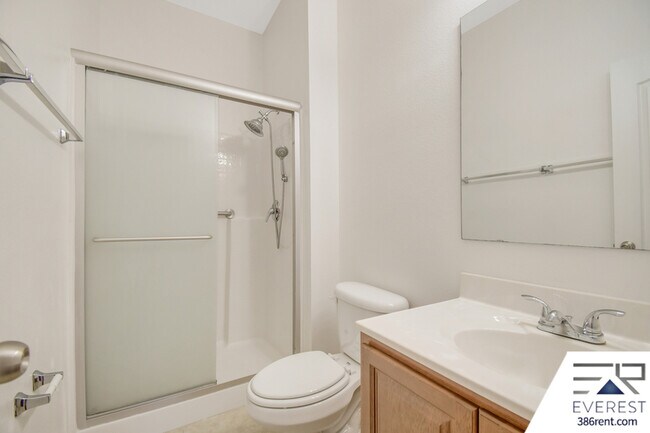 Building Photo - 7 Blackwell Pl
