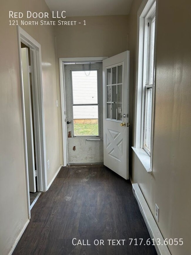 Building Photo - Section 8 considered.  1 bedroom in northe...