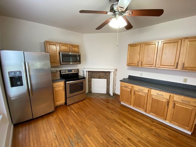 Building Photo - 155 Frambes Ave
