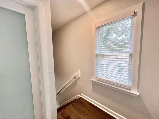Building Photo - Newly Remodeled 2BD, 1.5BA Raleigh Townhome with a Fenced Backyard in a Prime Location