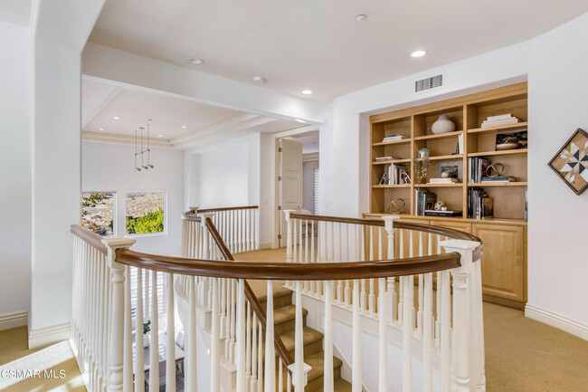 Building Photo - 1467 Heather Oaks Ln