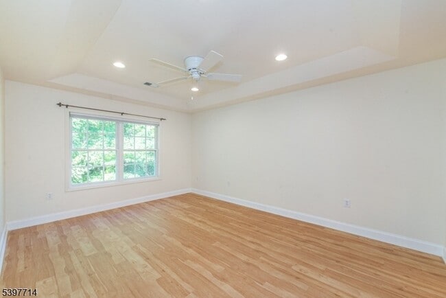 Building Photo - 3103 Peer Pl