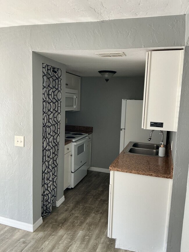 Interior Photo - 500 SW 69TH STREET