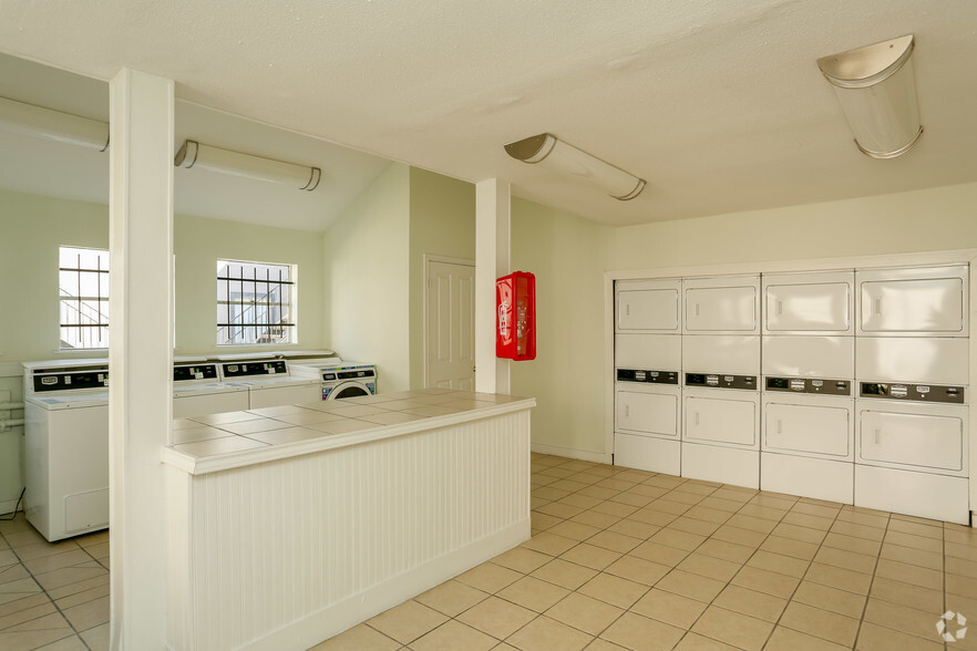 Laundry Facility - Las Varandas Apartments