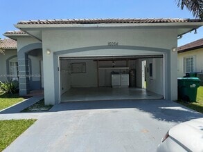 Building Photo - 16064 SW 143rd Ln