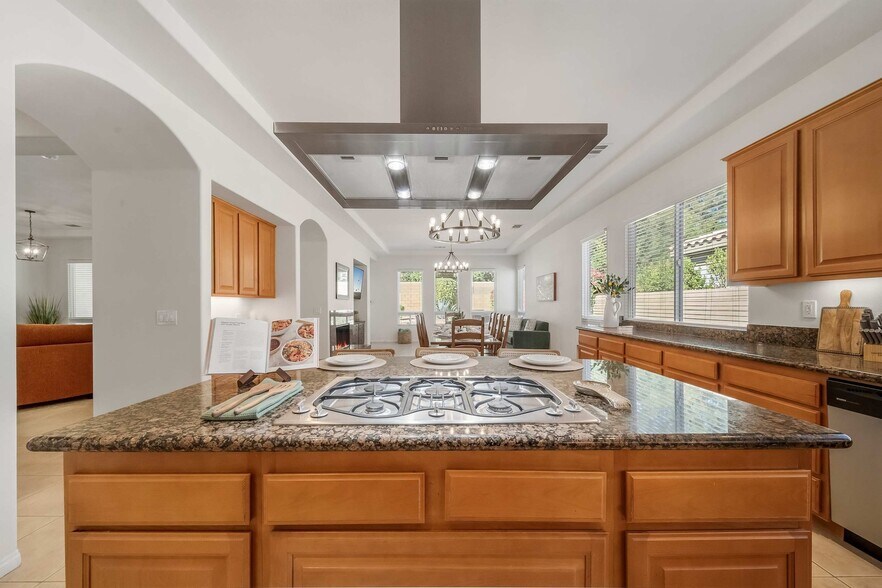 Building Photo - 52345 Shining Star Ln