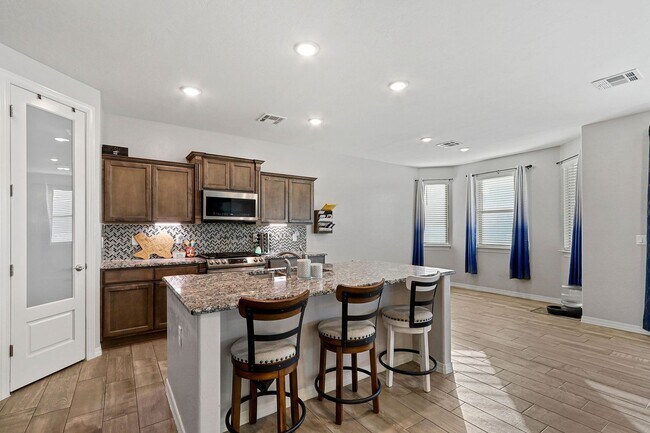 Building Photo - Coming Soon!