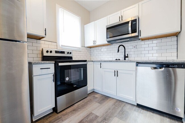 Building Photo - 1953-1955 Fairmont Ave