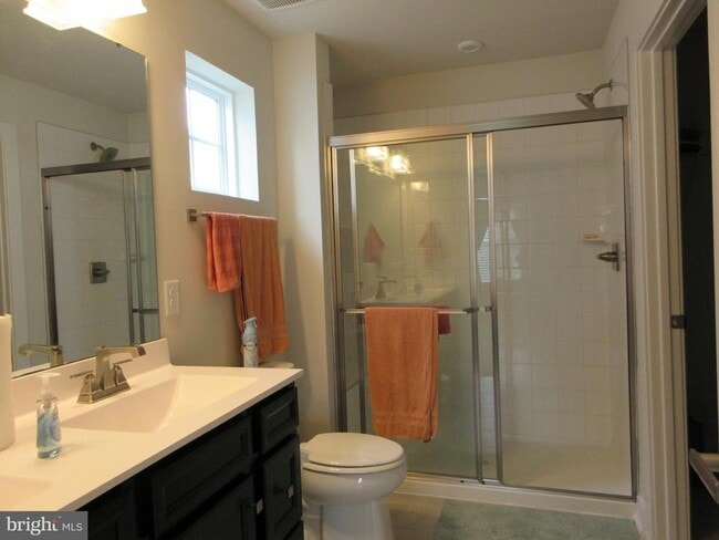 Building Photo - 383 Windflower Dr