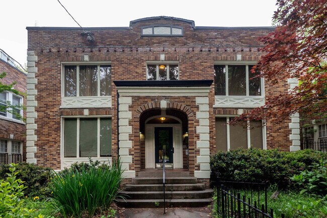 Building Photo - 1100 Piedmont Ave NE