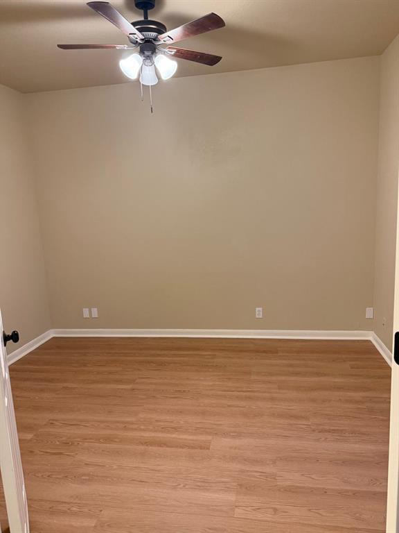 Building Photo - 11505 Emerald Falls Dr