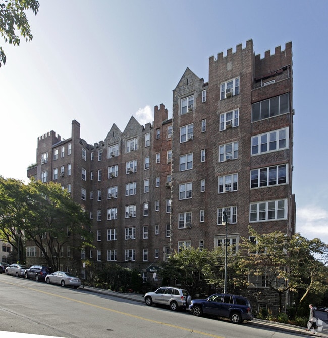 Stonecrest 21 N Chatsworth Ave Larchmont NY 10538 Apartment Finder