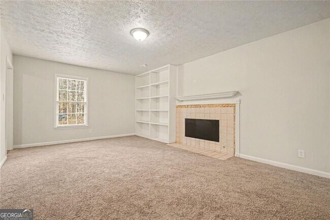 Building Photo - 175 Woodsong Dr