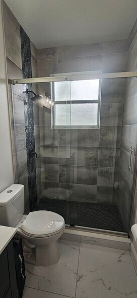 Building Photo - 2851 SW 49th Ter