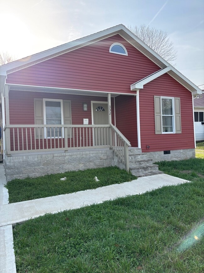 Building Photo - 332 W Edmonds St